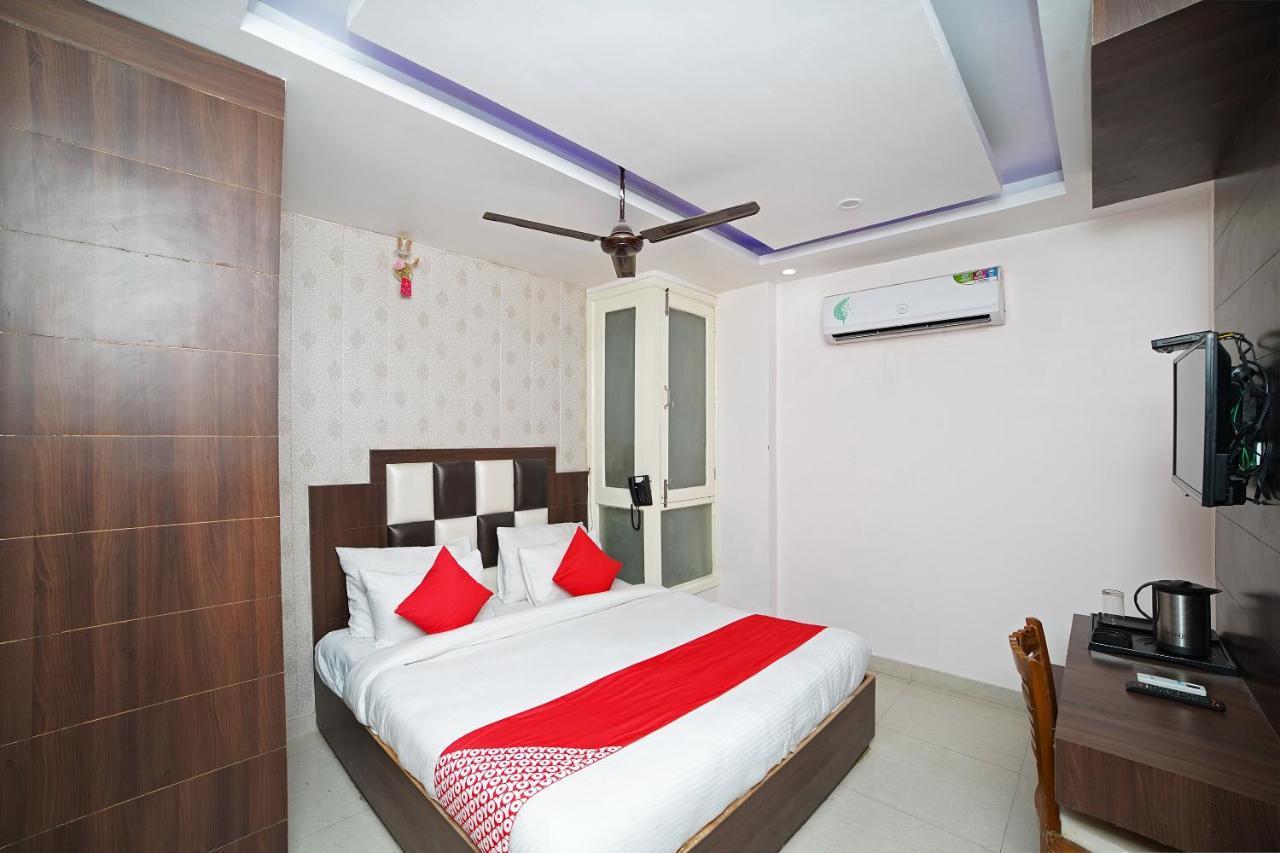 Oyo 39539 Hotel Vansh & Restaurant Kashipur Экстерьер фото
