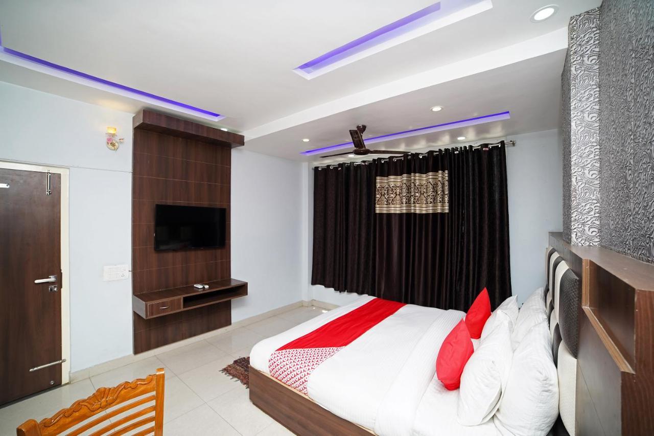 Oyo 39539 Hotel Vansh & Restaurant Kashipur Экстерьер фото